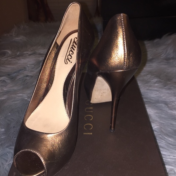 Gucci peeps toes heels 💯% Authentic Bronze Color - Picture 4 of 5